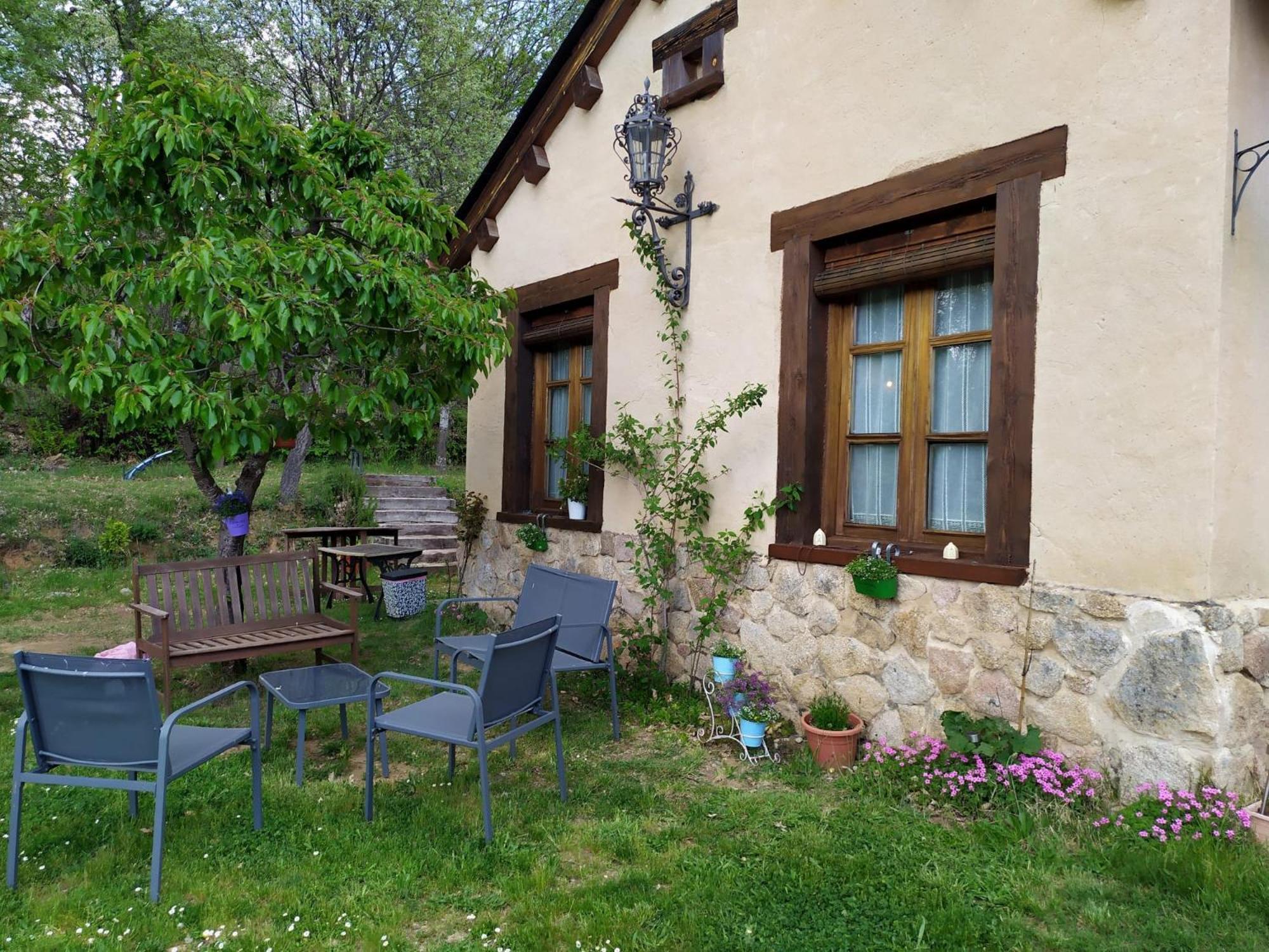 Hotel Rural Aguallevada Paramio Exterior photo